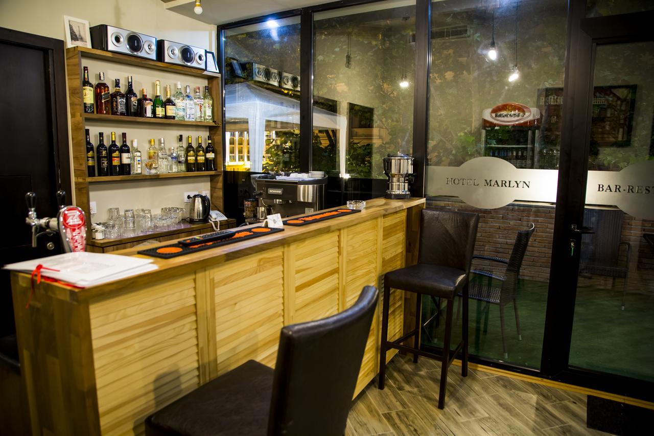 Hotel Marlyn Tiflis Exterior foto