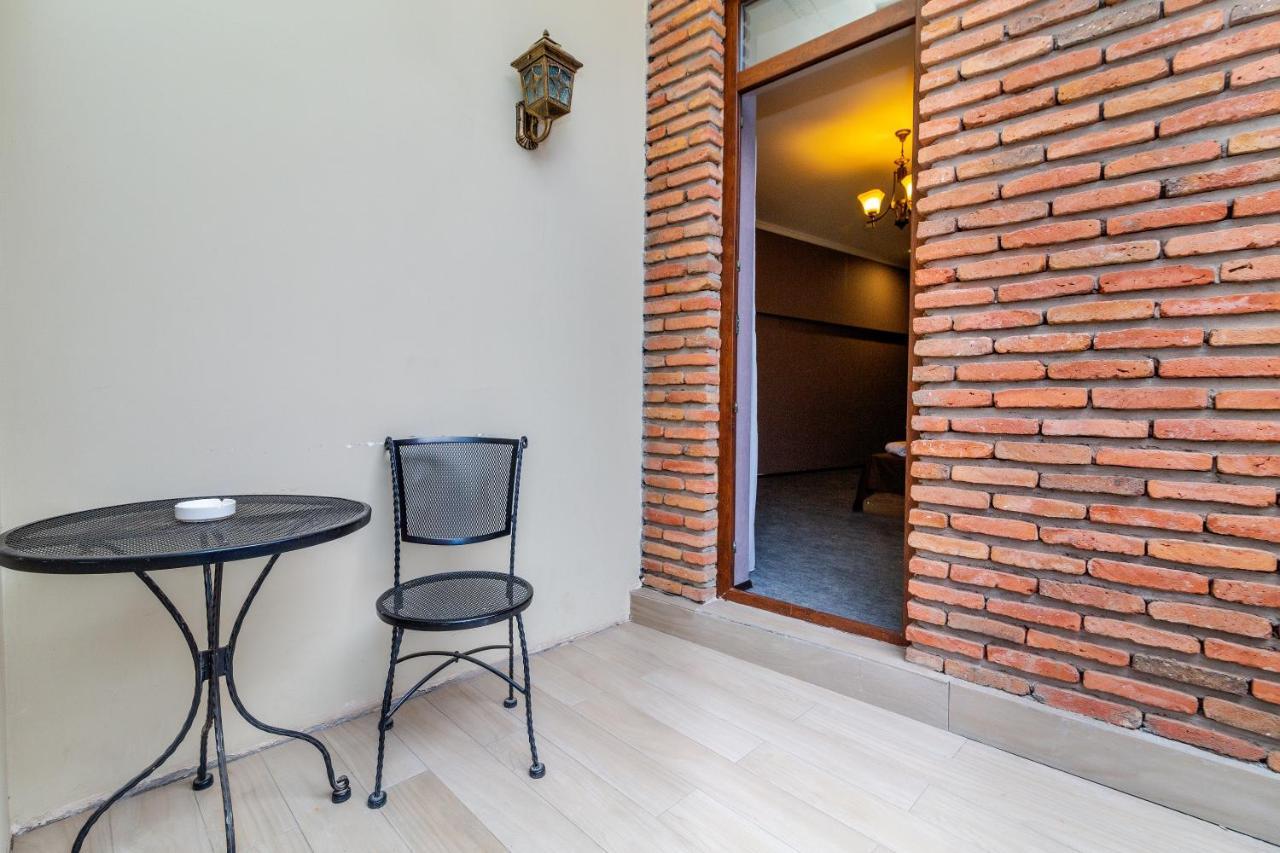 Hotel Marlyn Tiflis Exterior foto